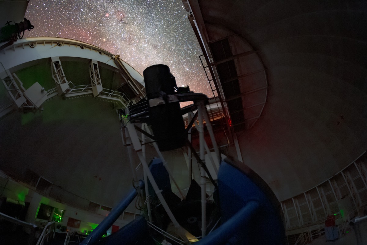 The Mayall Telescope, home of DESI, observing under the Milky Way